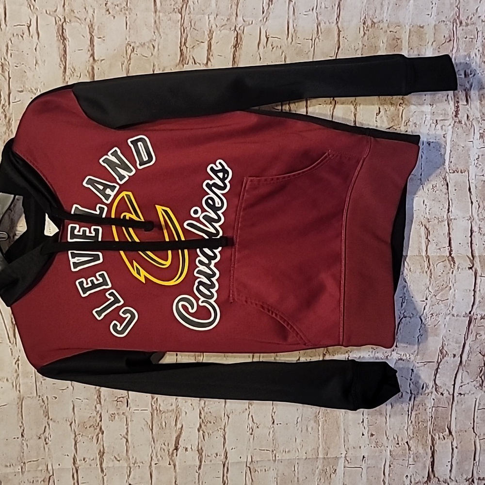 Cleveland cavaliers NBA basketball hoodie Like New women's small